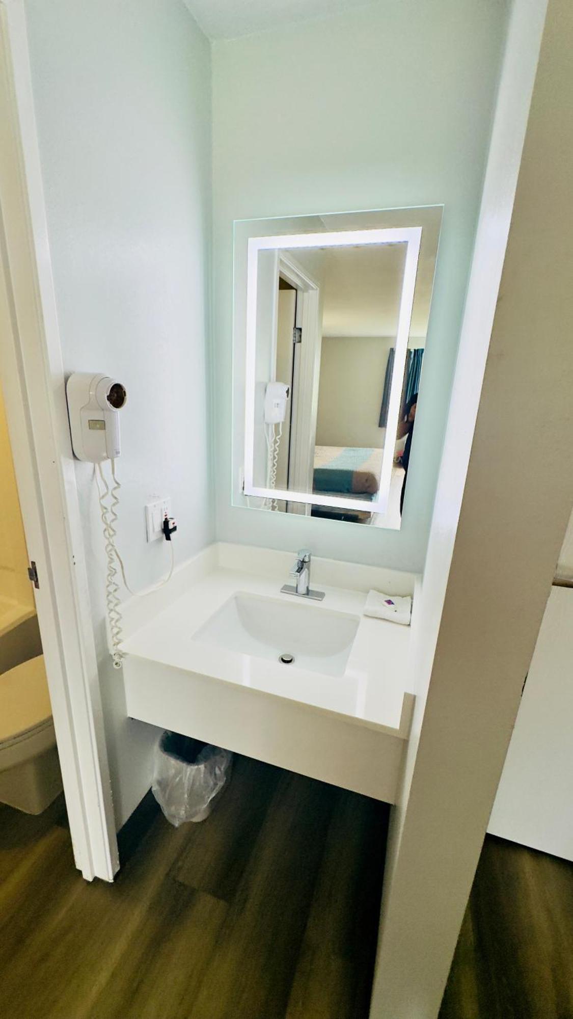 Motel 6 Mcgraw, Ny - Cortland Eksteriør billede